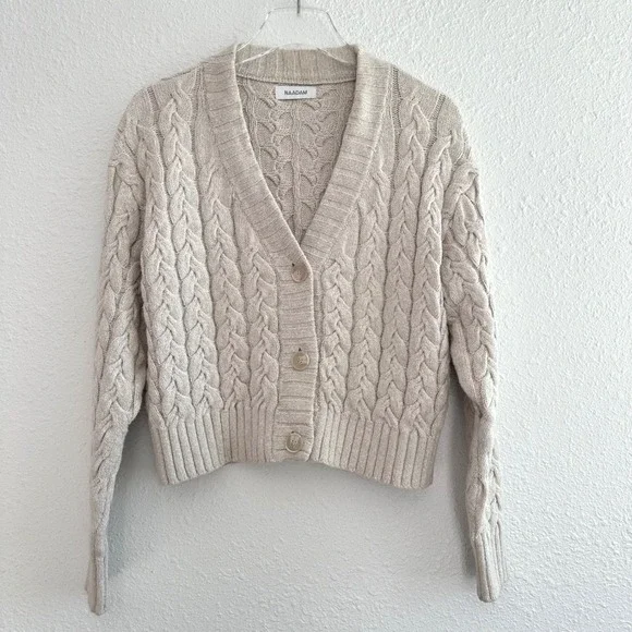 Naadam Cable Knit Cardigan Sweater Women Small Oatmeal Cropped V-Neck Minimalist - Picture 1 of 7